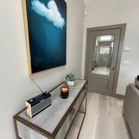 Spanish Point Luxury Beside Sea With Sauna! Villa *